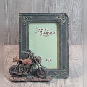 Americana Scrapbook 4x6 Frame with 3D Vintage Motorcycle Accent